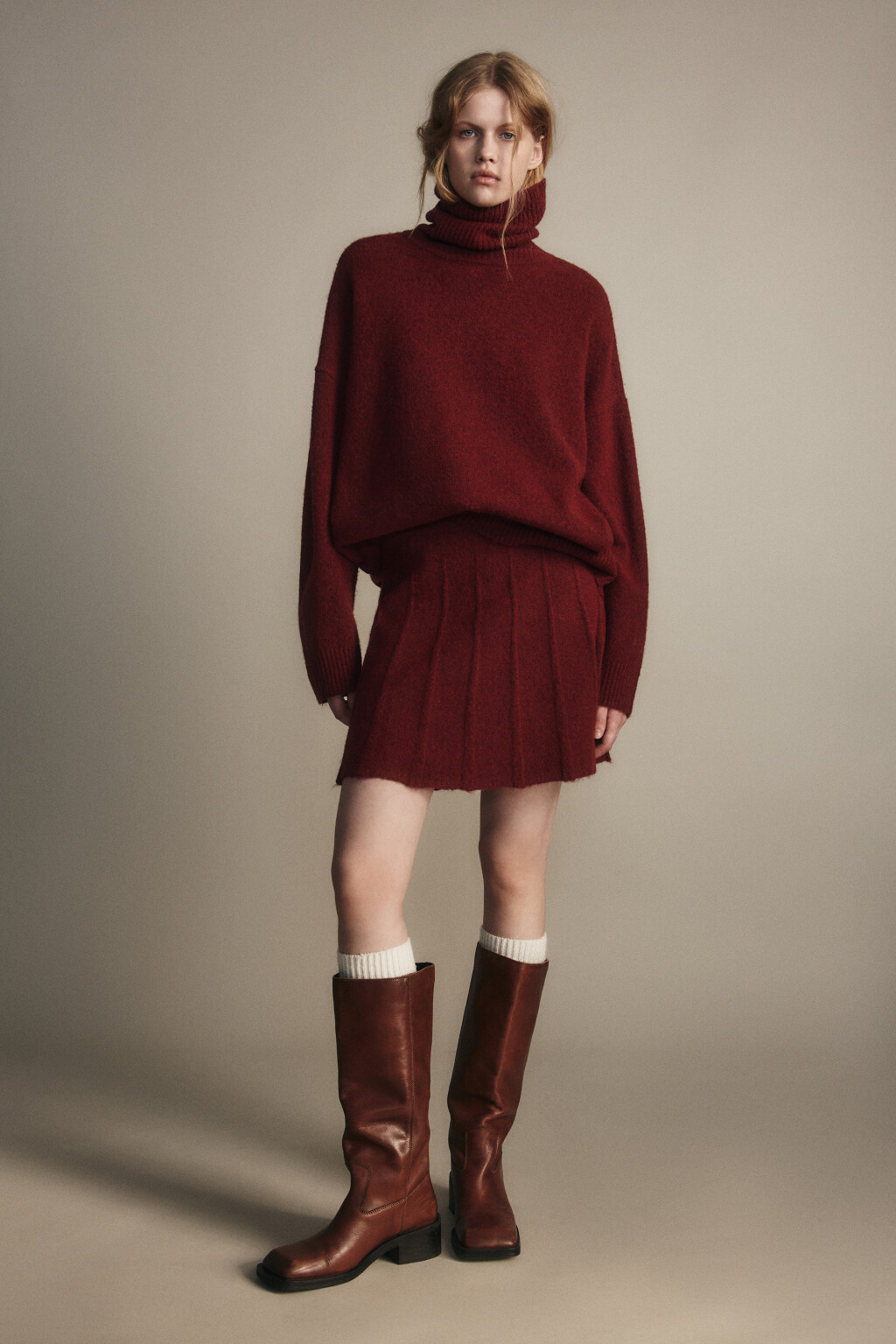 Юбка мини вязаная в складку - цвет бордовый - 4