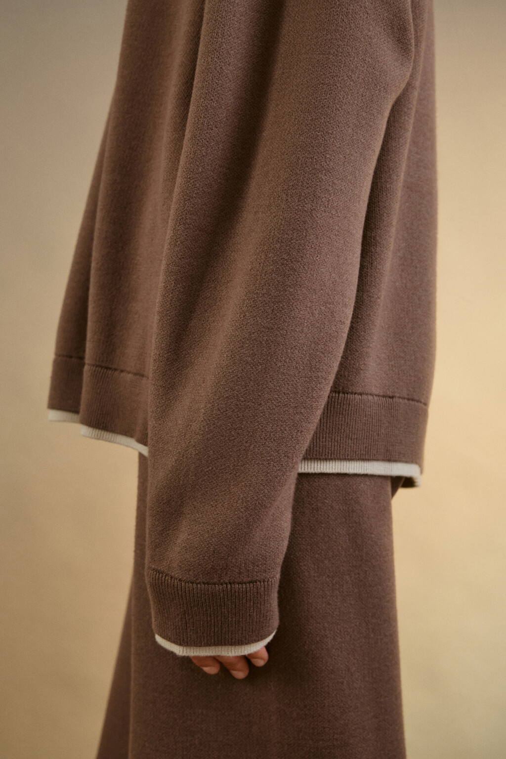 Джемпер с имитацией второго слоя - цвет бежевый - 6