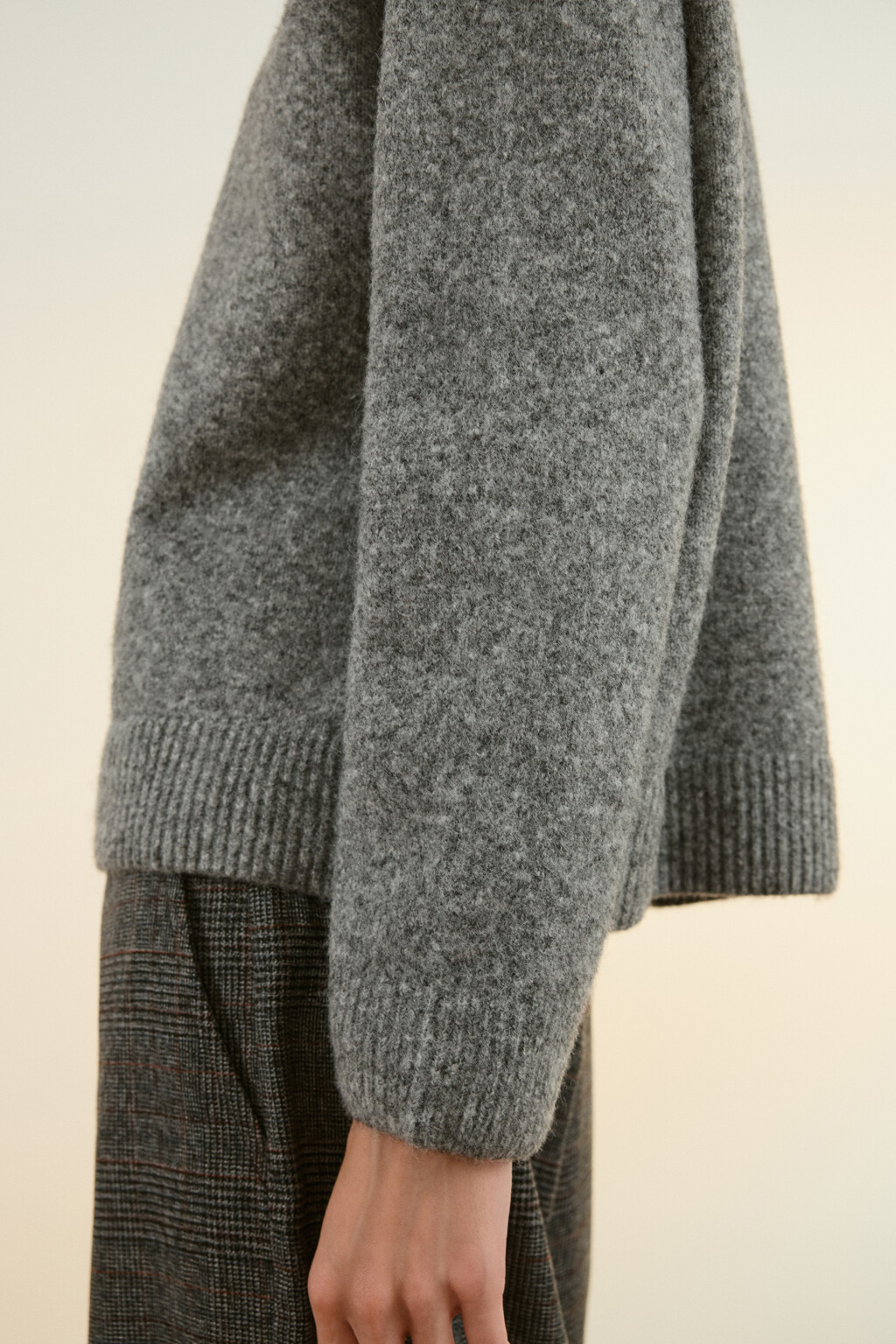Свитер с застежкой на груди - цвет серый - 6