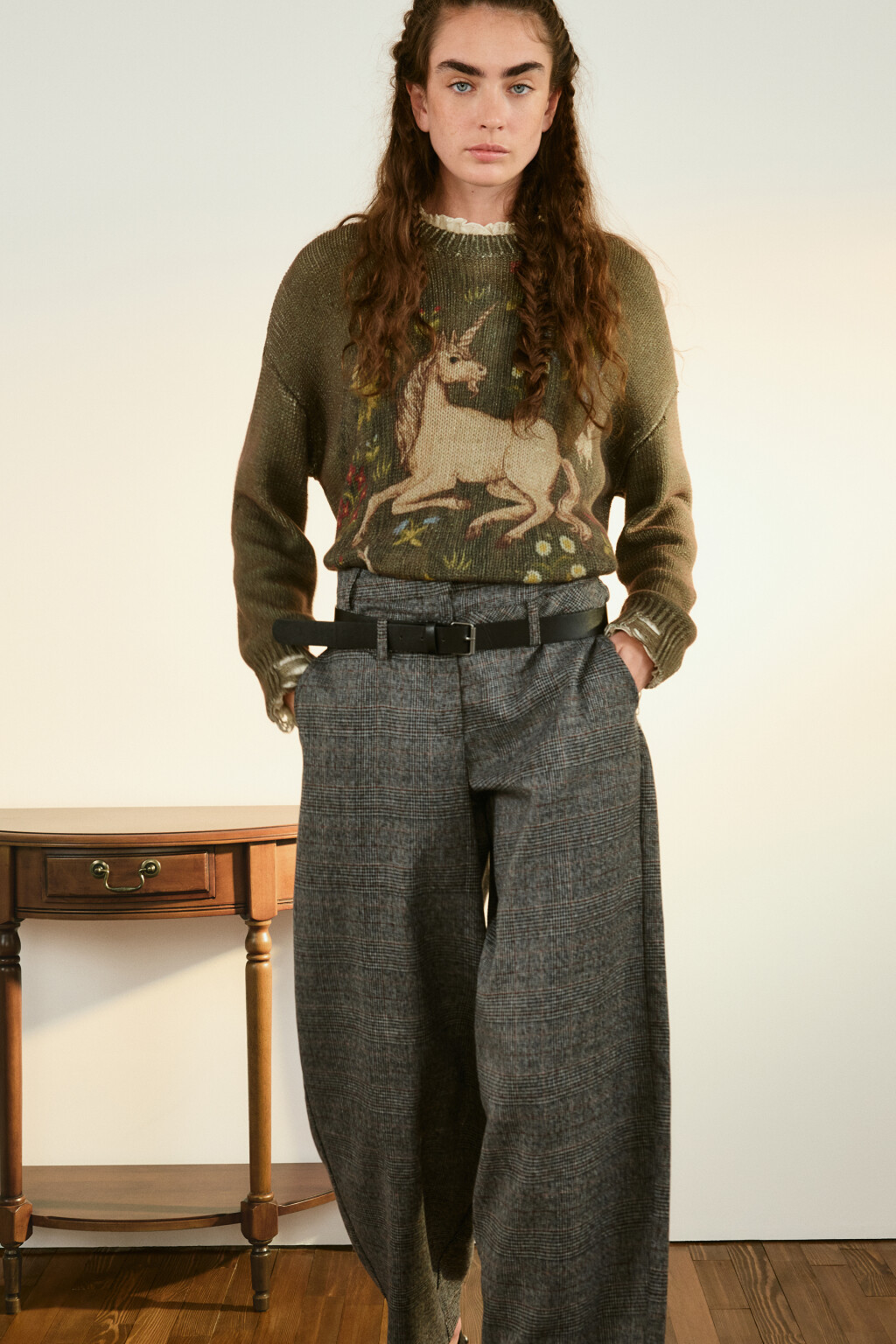 Джемпер вязаный рваный с единорогом - цвет зеленый - 1