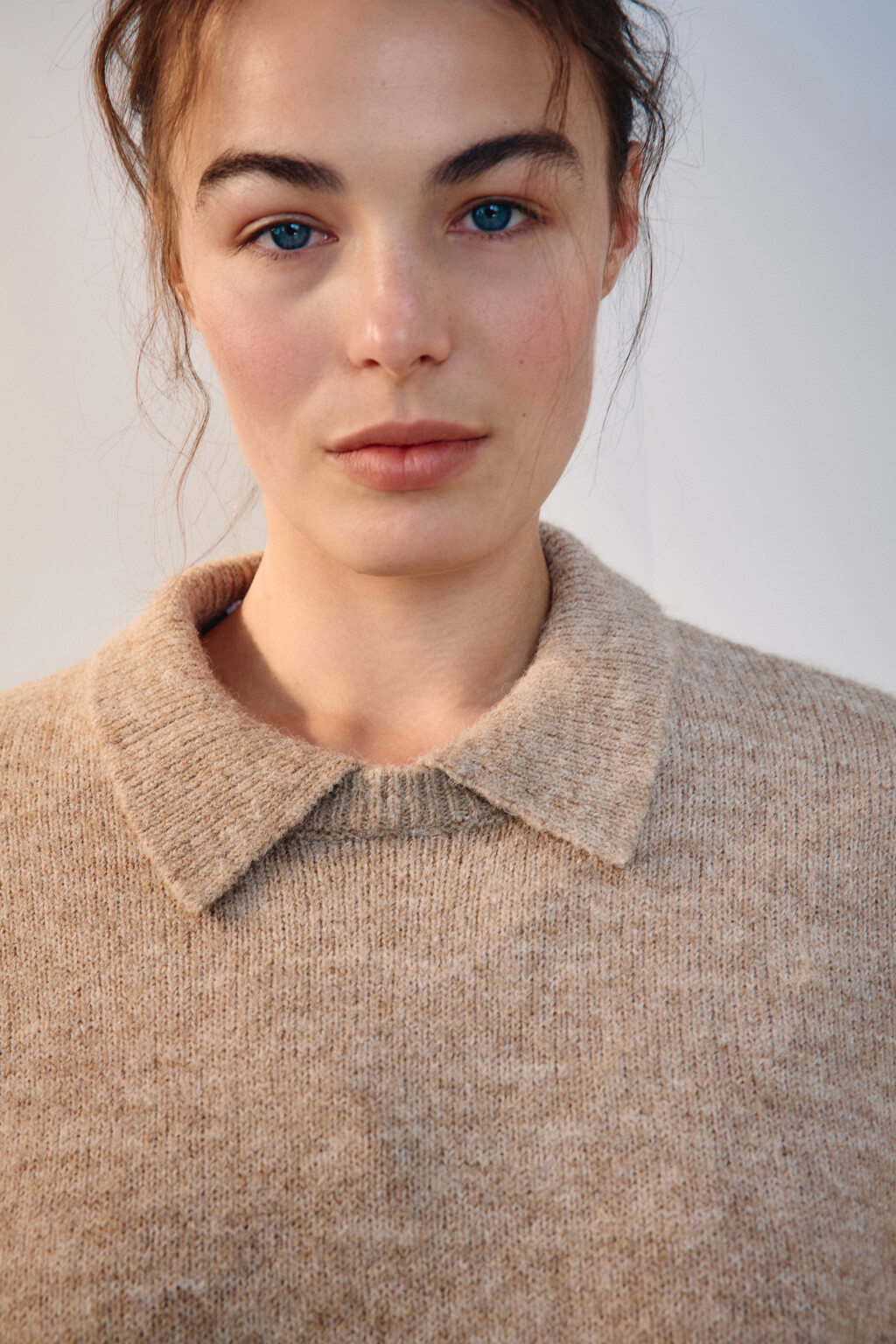 Джемпер шерстяной с отложным воротником - цвет бежевый - 6