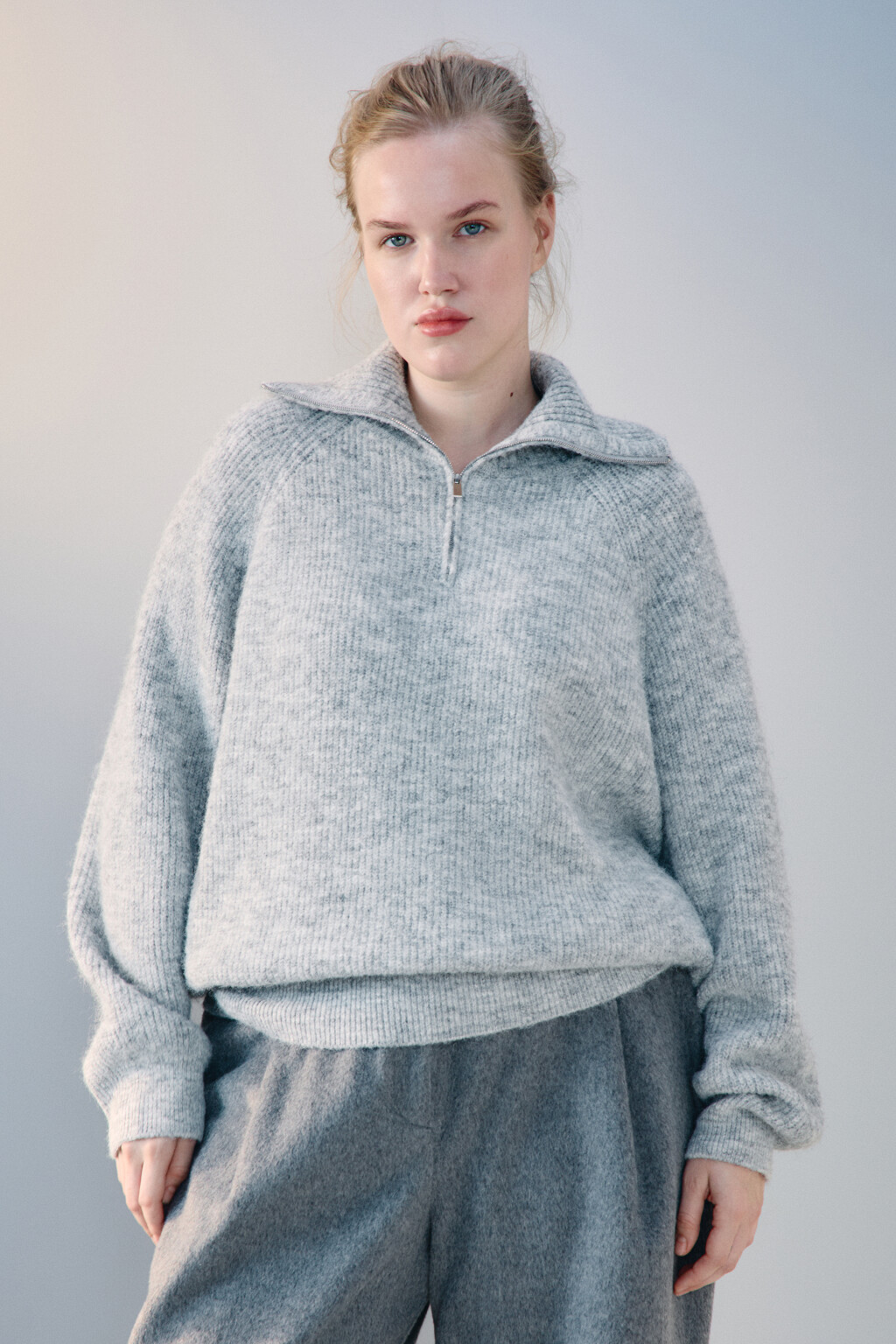 Джемпер на молнии вязаный с шерстью - цвет серый - 2