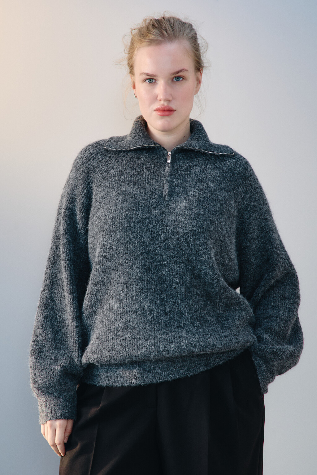 Джемпер на молнии вязаный с шерстью - цвет серый - 2
