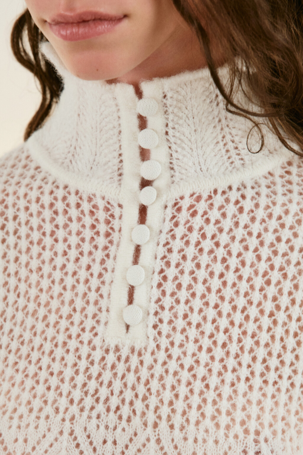 Джемпер ажурный с воротником - цвет молочный - 6