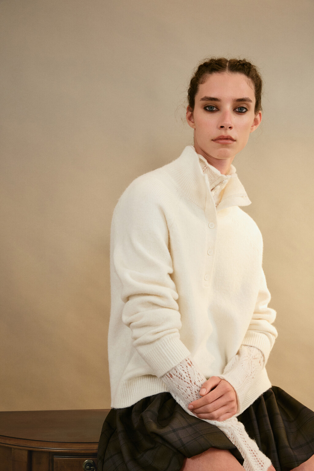 Джемпер шерстяной с воротником-стойкой - цвет молочный - 2