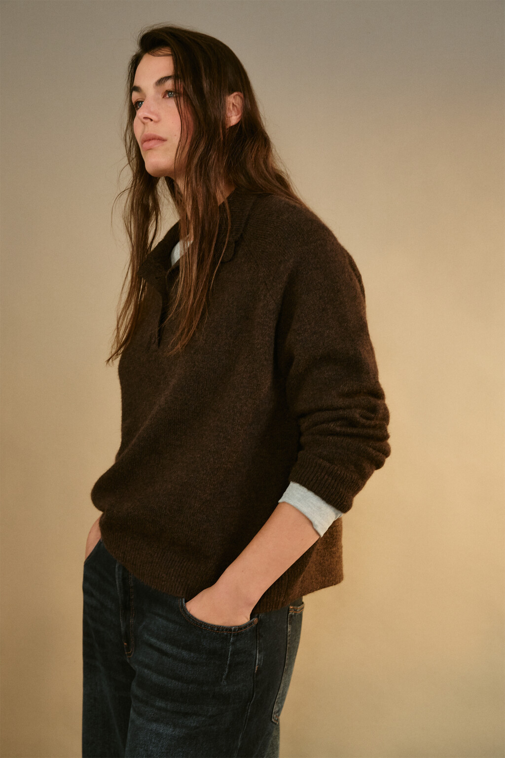 Джемпер шерстяной с воротником-стойкой - цвет коричневый - 2