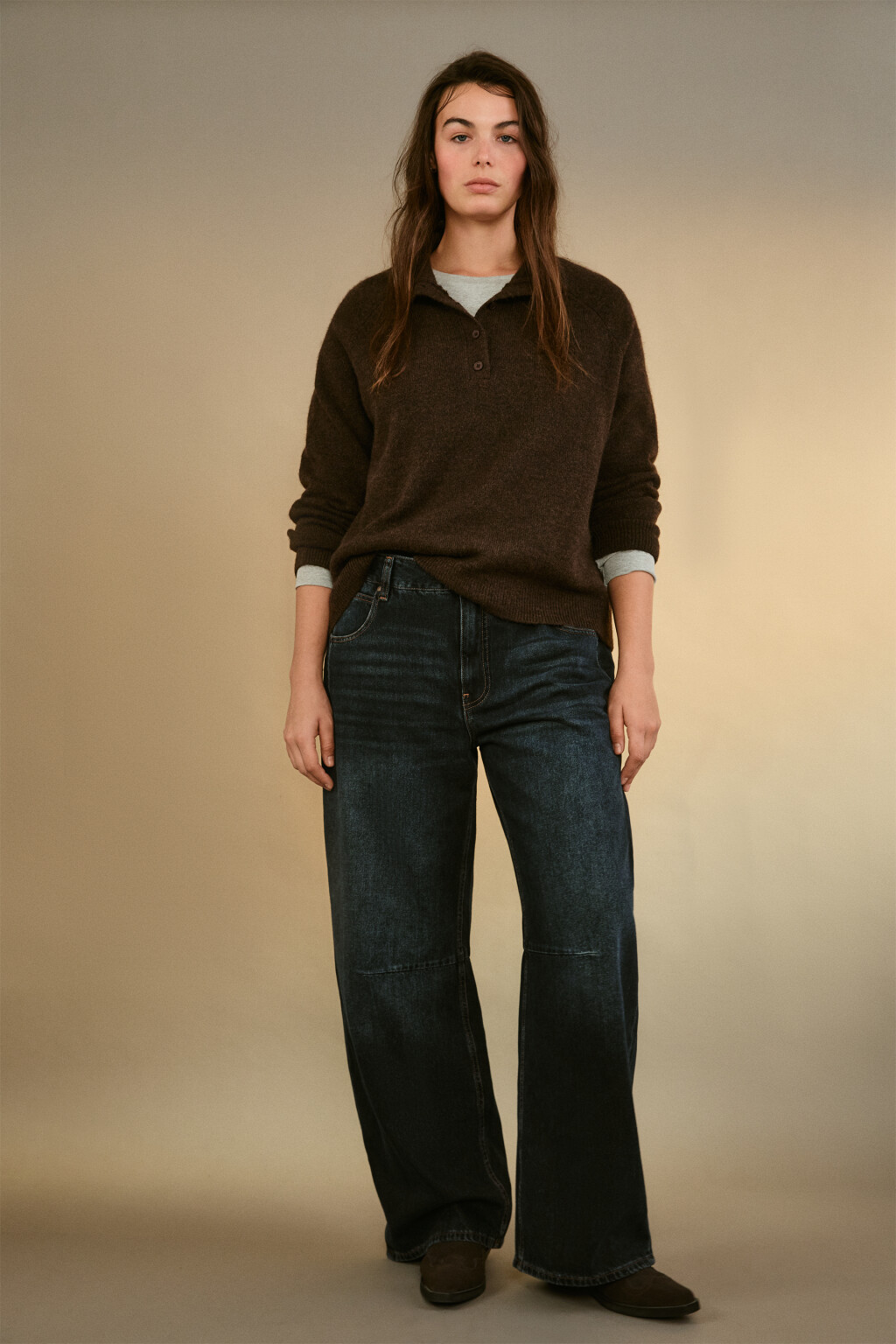 Джемпер шерстяной с воротником-стойкой - цвет коричневый - 5