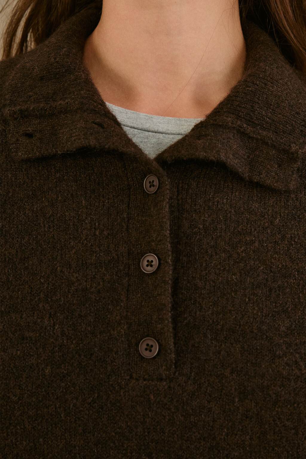 Джемпер шерстяной с воротником-стойкой - цвет коричневый - 6