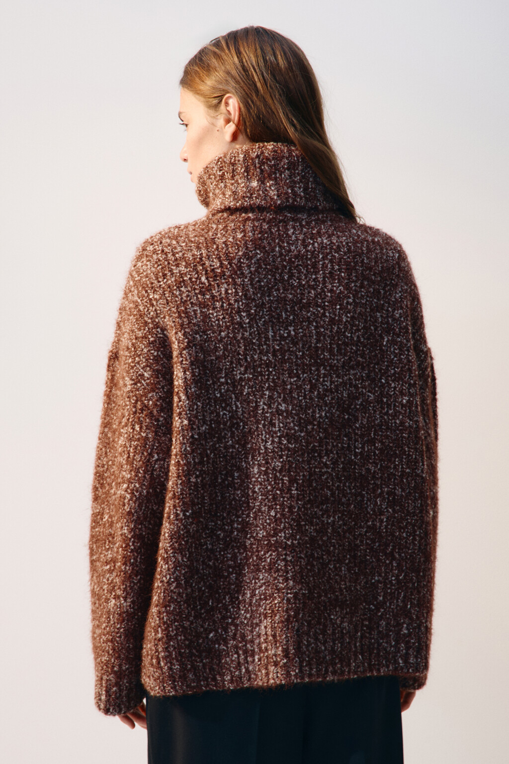 Свитер свободный с шерстью - цвет коричневый - 3