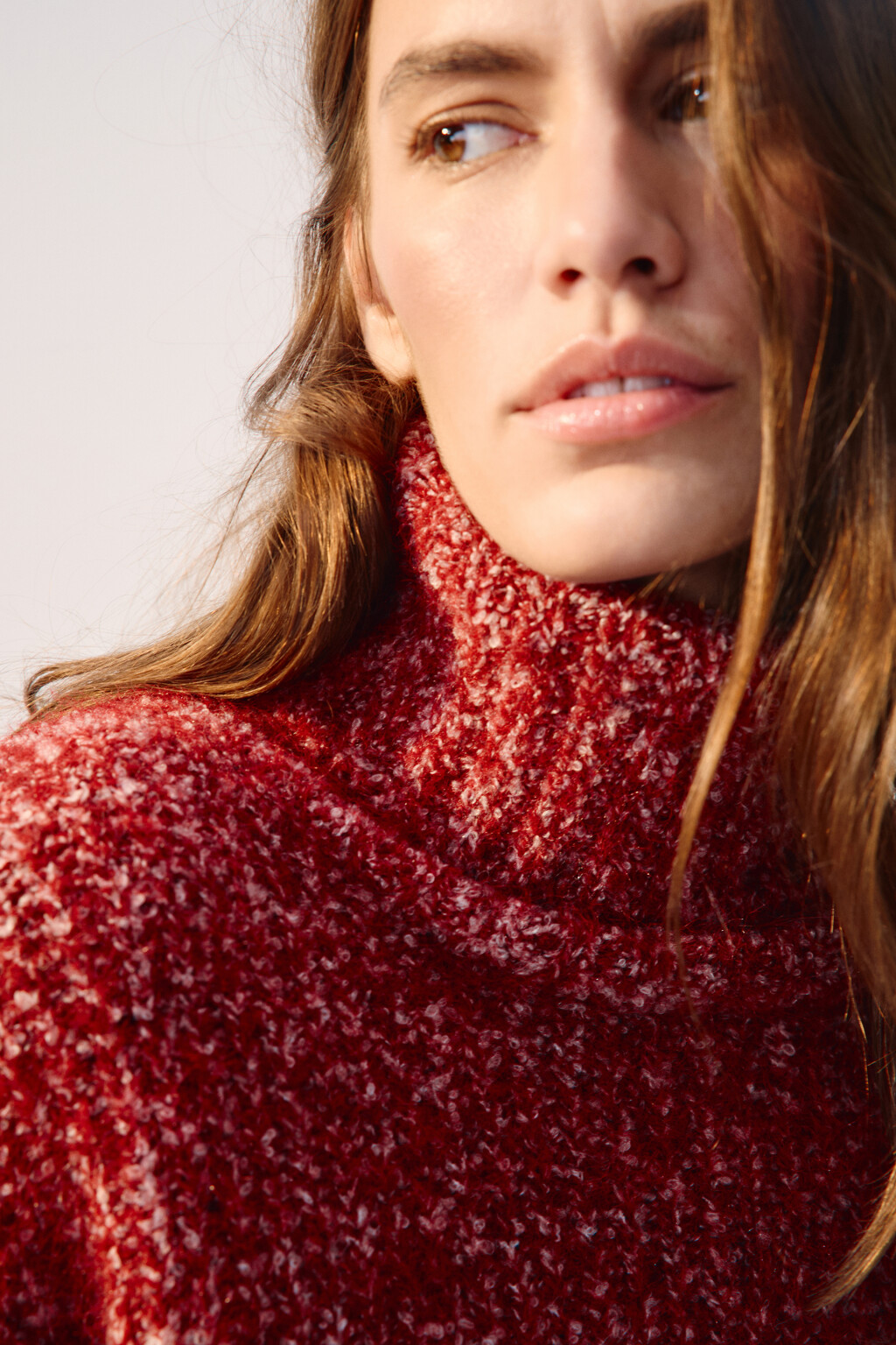 Свитер свободный с шерстью - цвет бордовый - 6