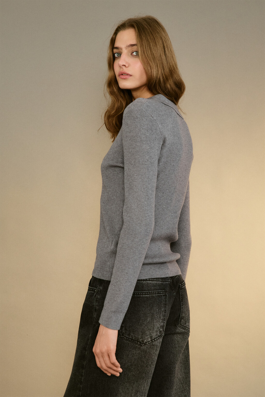 Джемпер вязаный с воротником-поло - цвет серый - 3