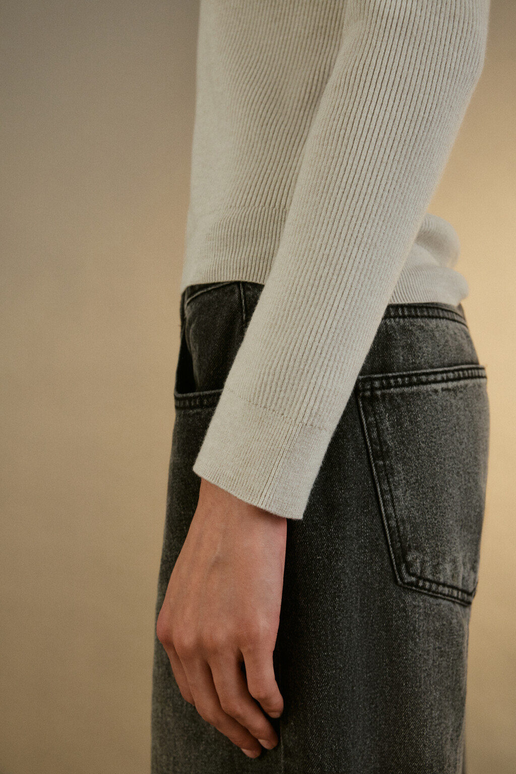 Джемпер вязаный с воротником-поло - цвет бежевый - 6