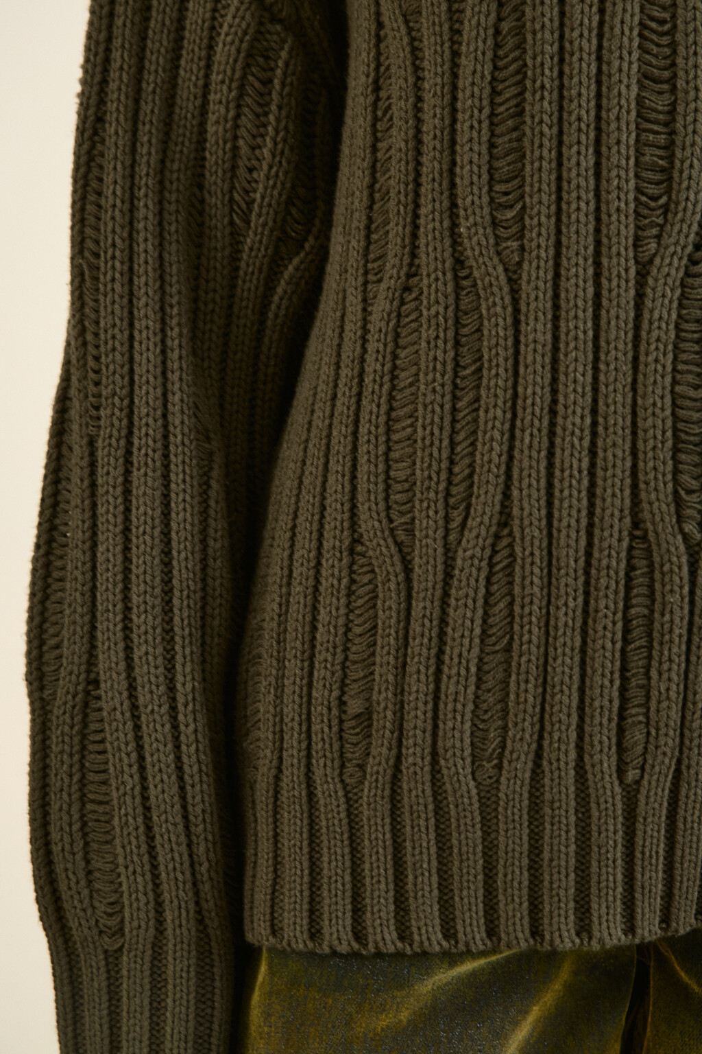 Свитер вязаный с узором - цвет зеленый - 6