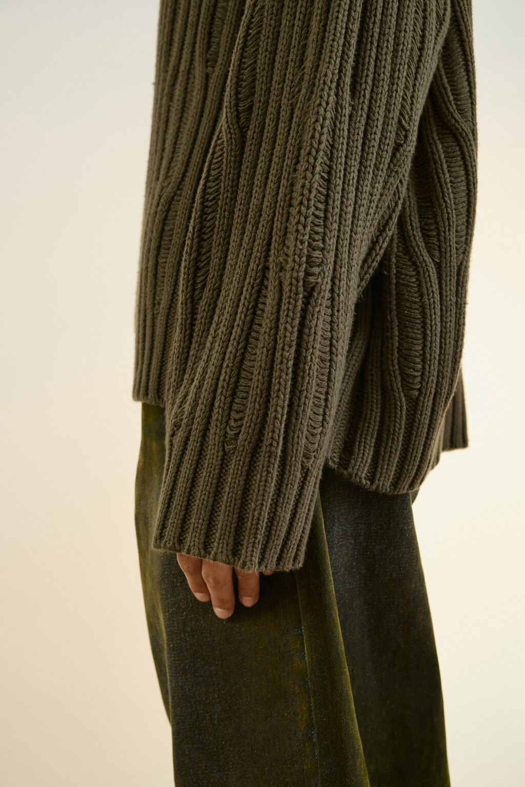 Свитер вязаный с узором - цвет зеленый - 7