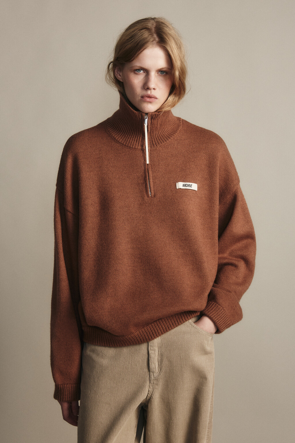 Джемпер на молнии вязаный с патчем - цвет красный - 2