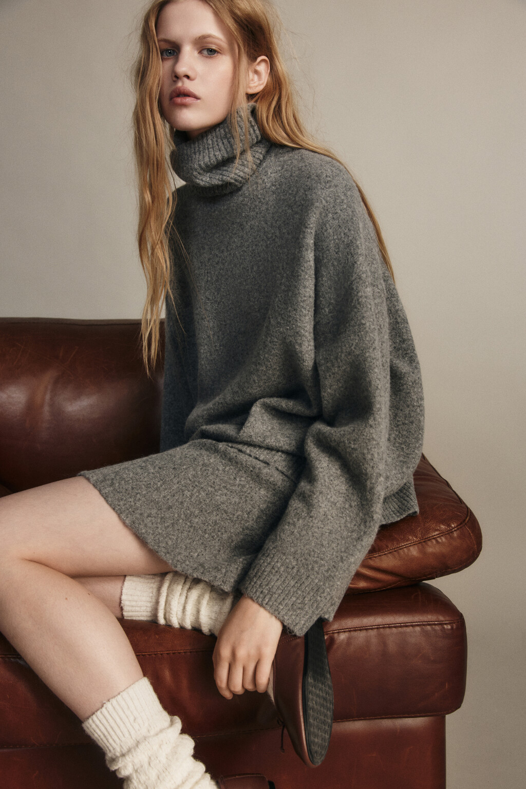 Свитер свободный с шерстью - цвет серый - 1