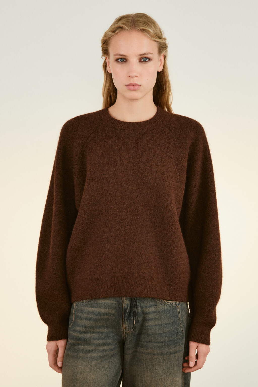 Джемпер вязаный с рукавами-реглан - цвет коричневый - 2