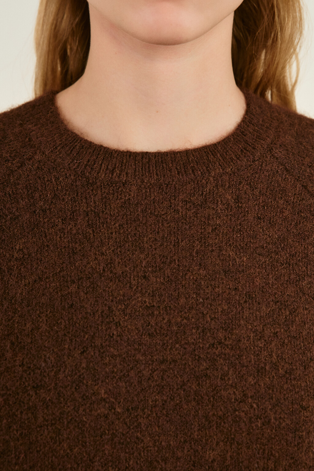 Джемпер вязаный с рукавами-реглан - цвет коричневый - 5