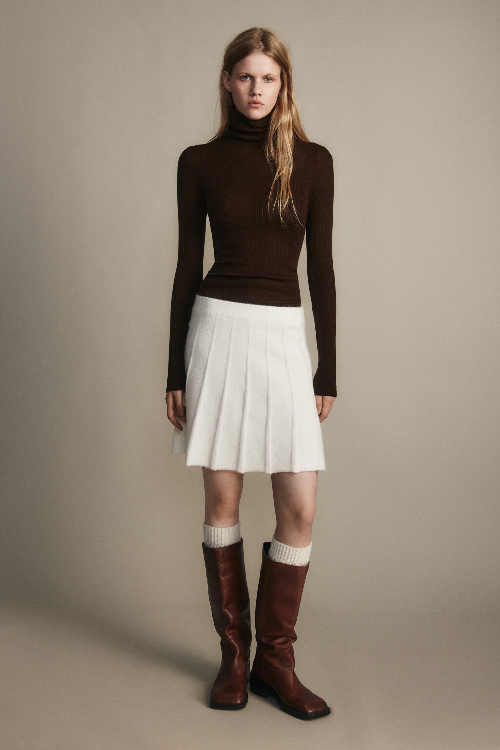 Водолазка в рубчик с шерстью - цвет коричневый - 4