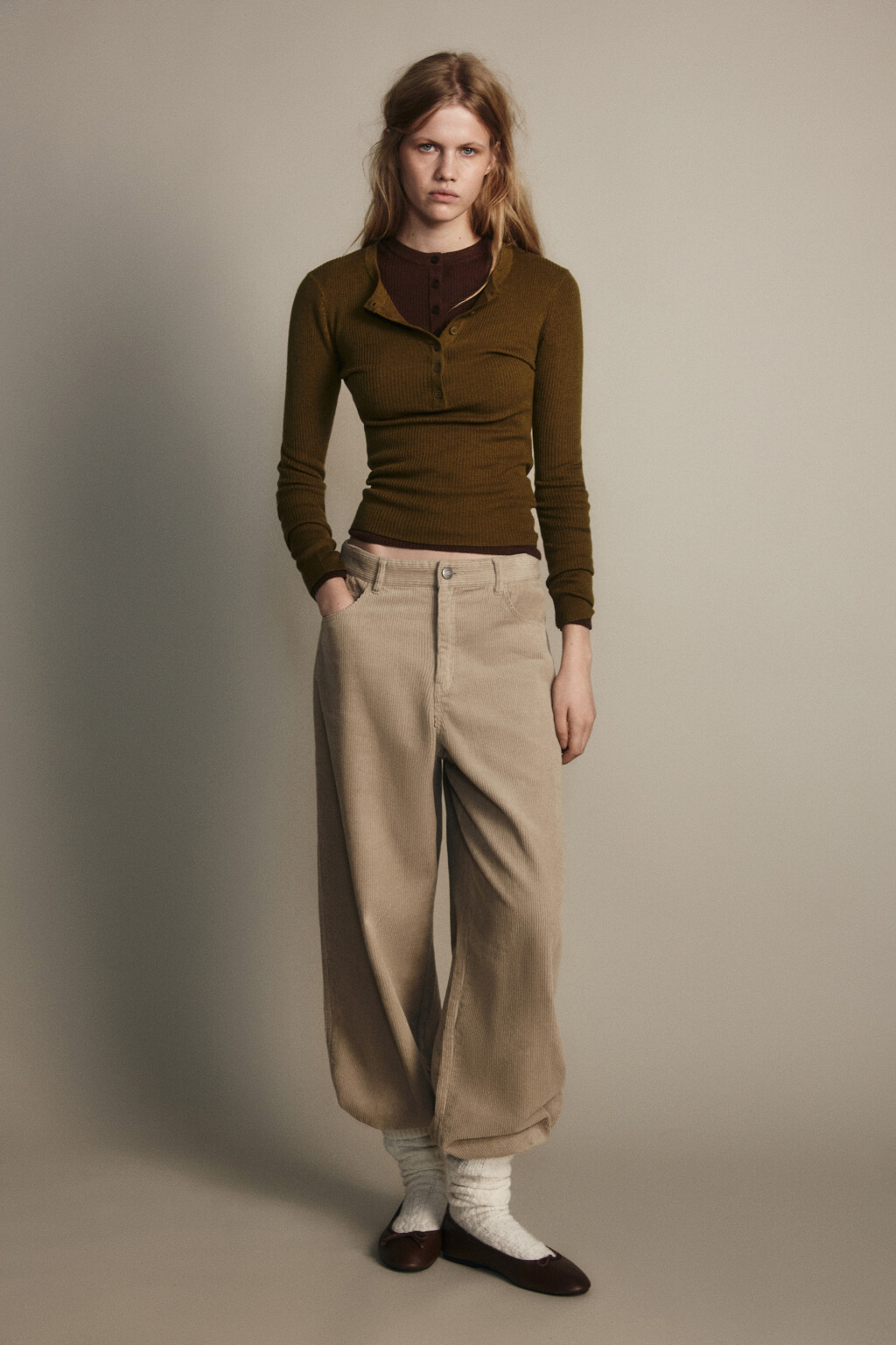 Джемпер шерстяной с застежкой на груди - цвет зеленый - 4