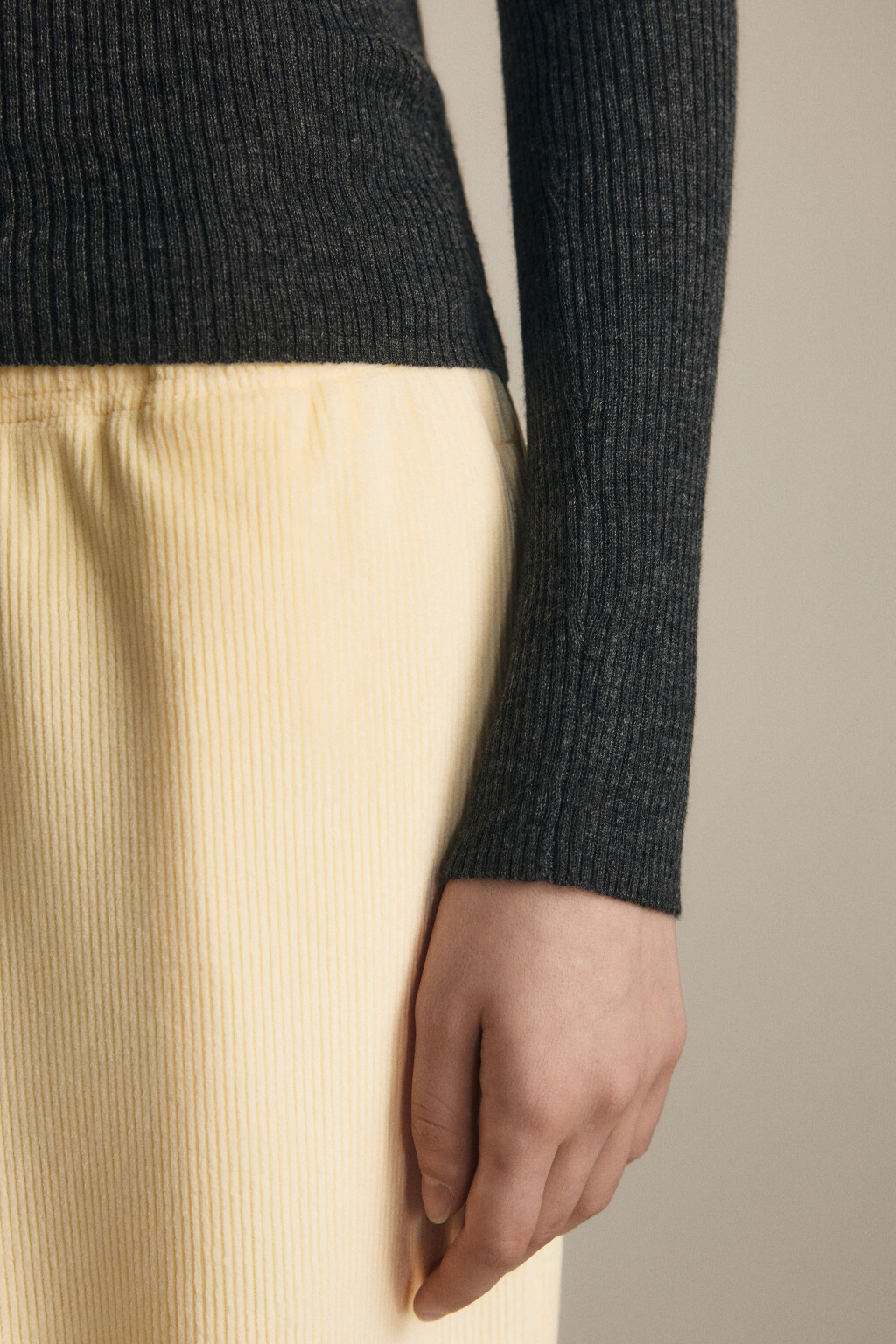 Джемпер шерстяной с застежкой на груди - цвет серый - 6