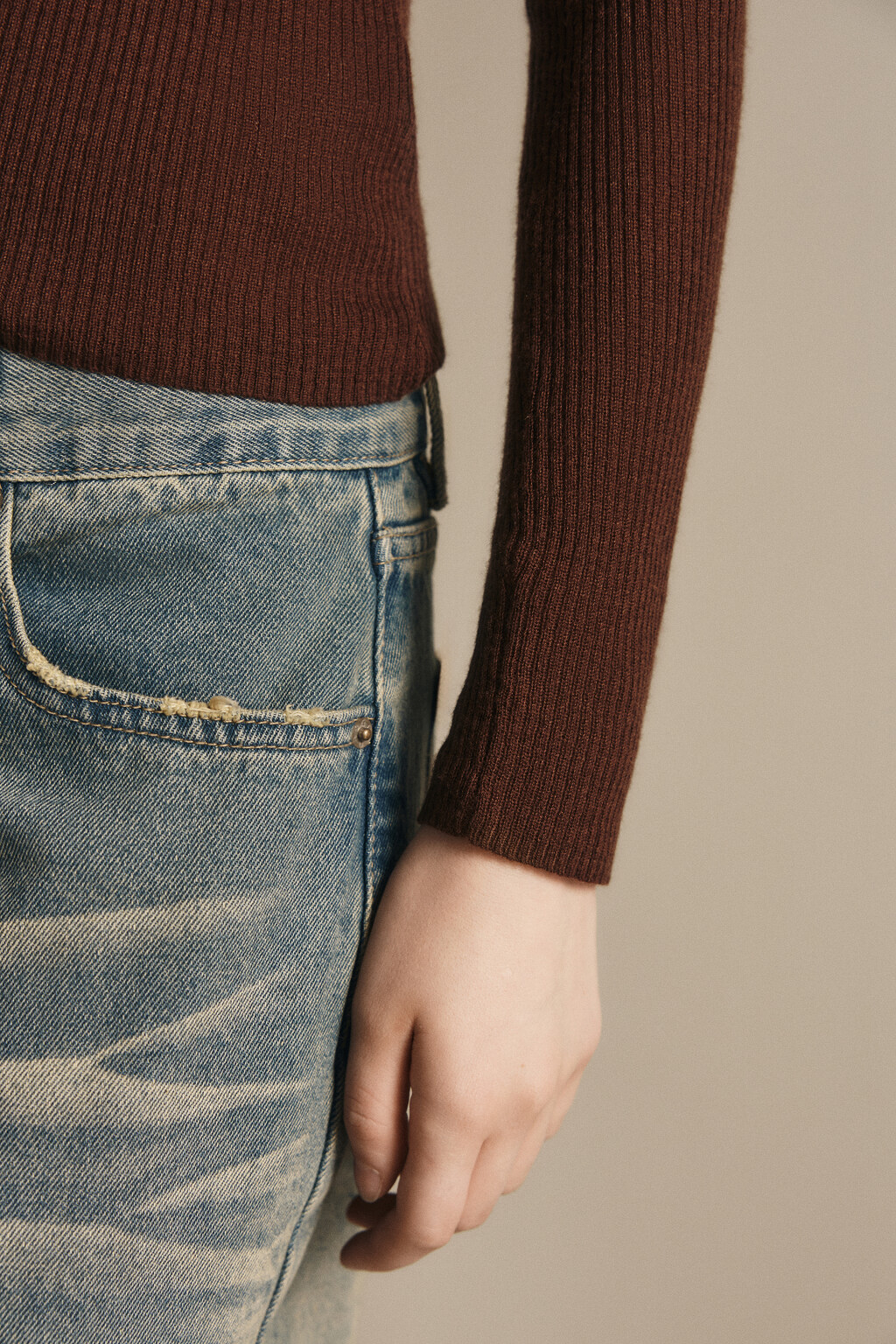 Джемпер шерстяной с застежкой на груди - цвет коричневый - 7