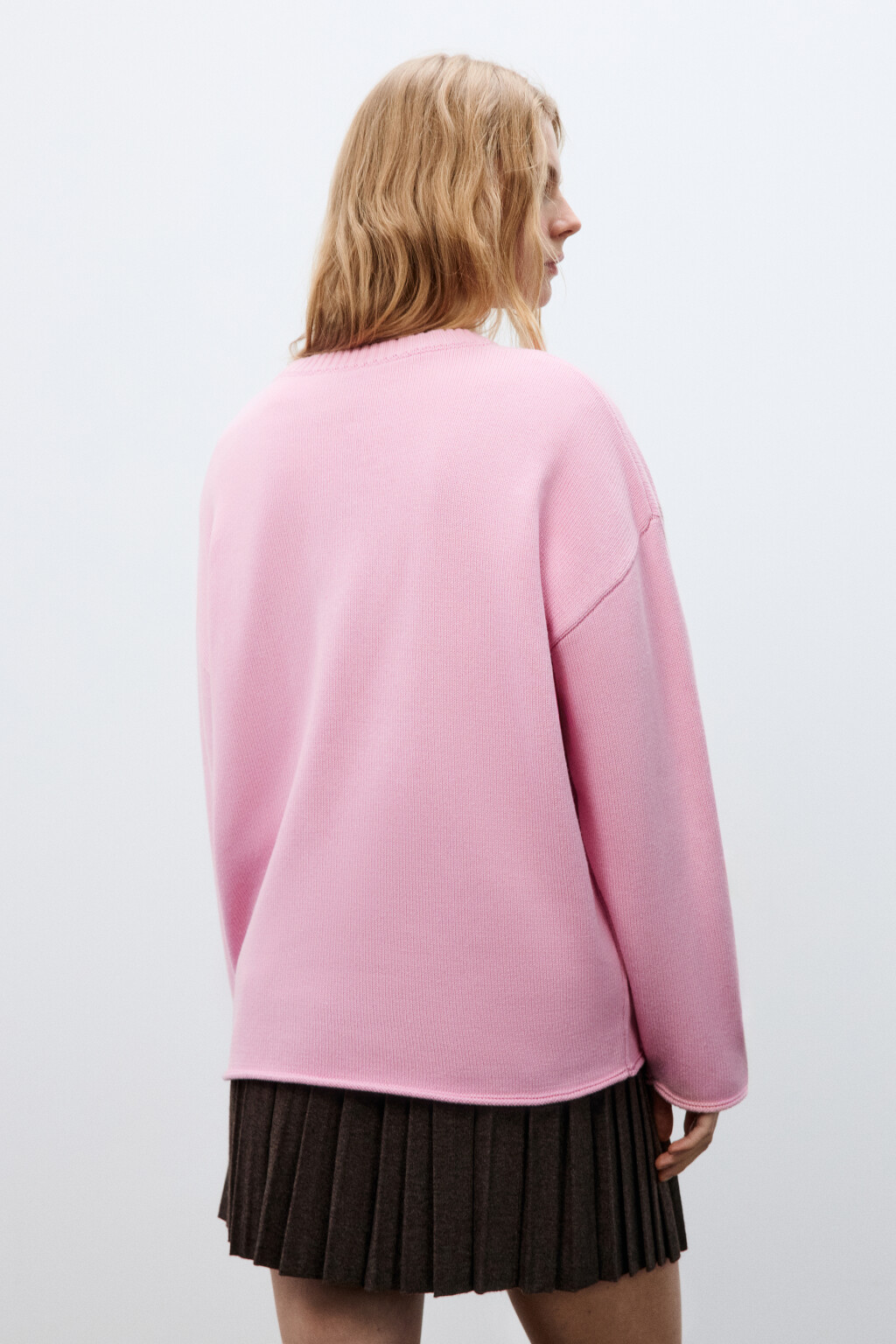 Джемпер вязаный с вышивкой на груди - цвет розовый - 5