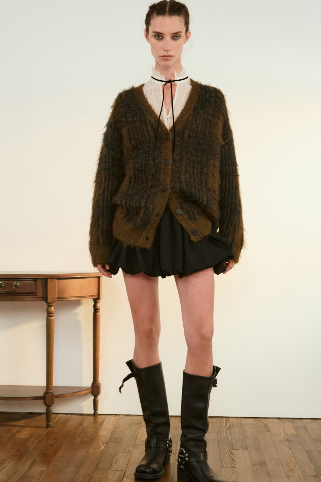 Кардиган удлиненный на пуговицах - цвет коричневый - 1