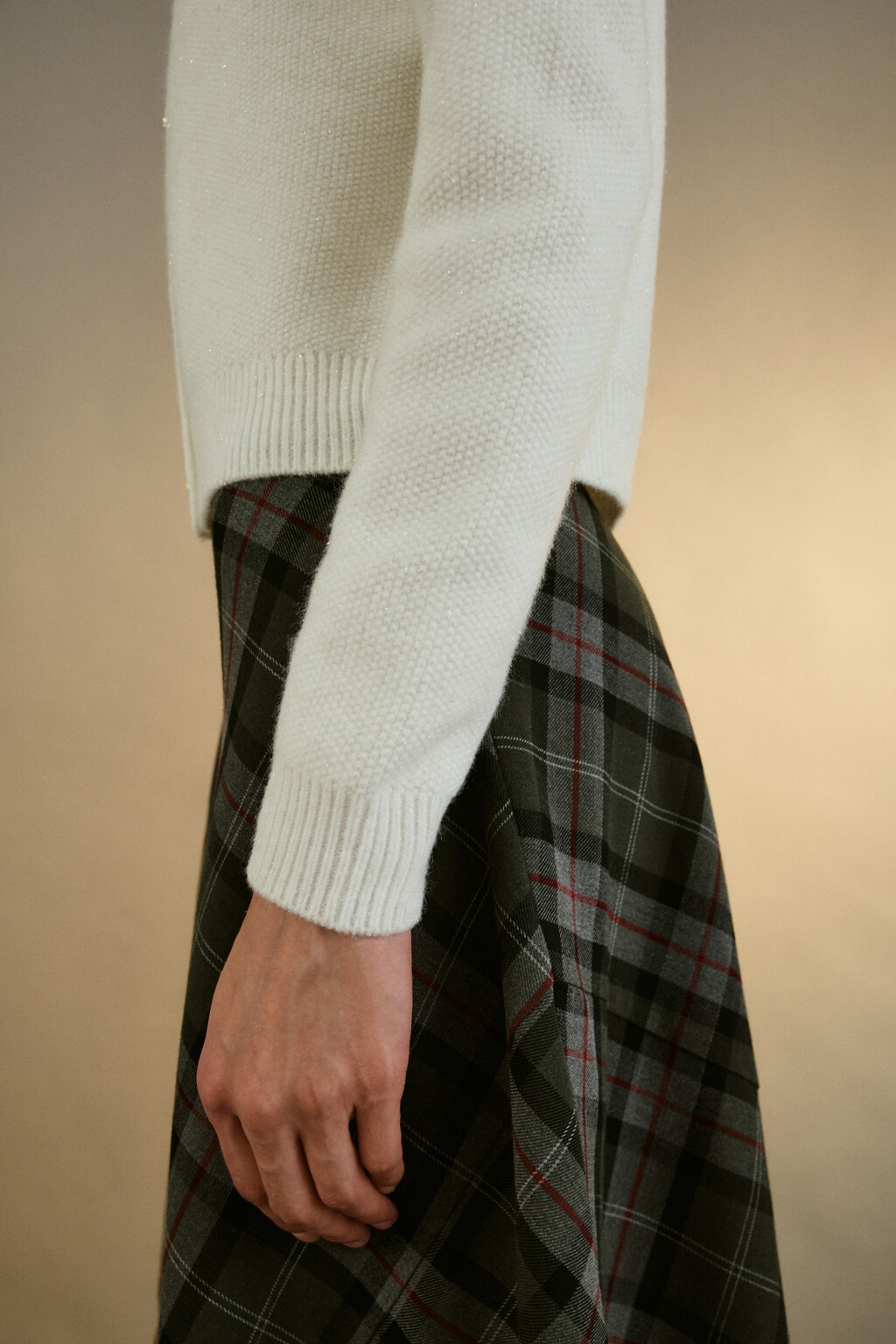 Кардиган-жакет с люрексом - цвет молочный - 6