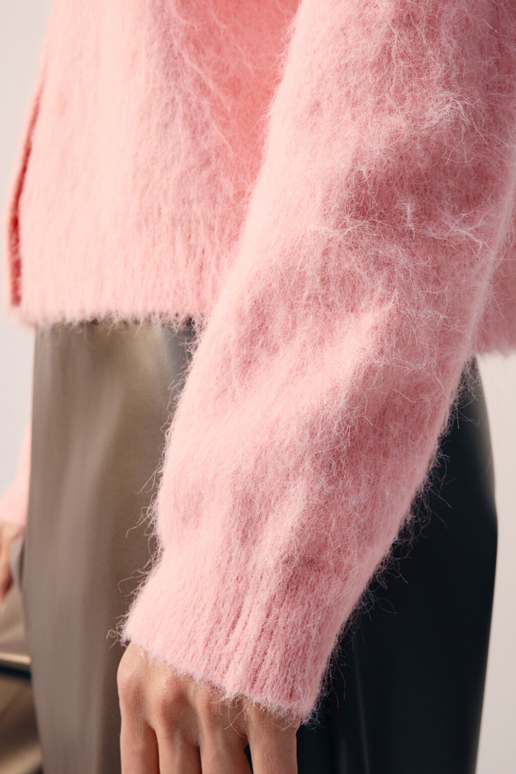 Кардиган на пуговицах с шерстью - цвет розовый - 6