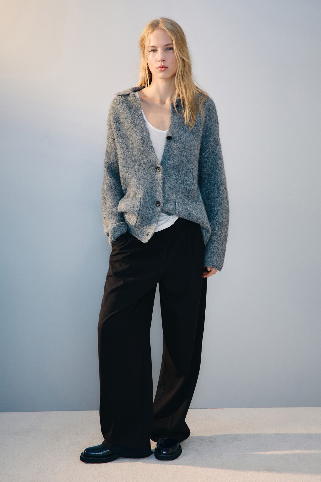 Кардиган на пуговицах с карманами - цвет серый - 5