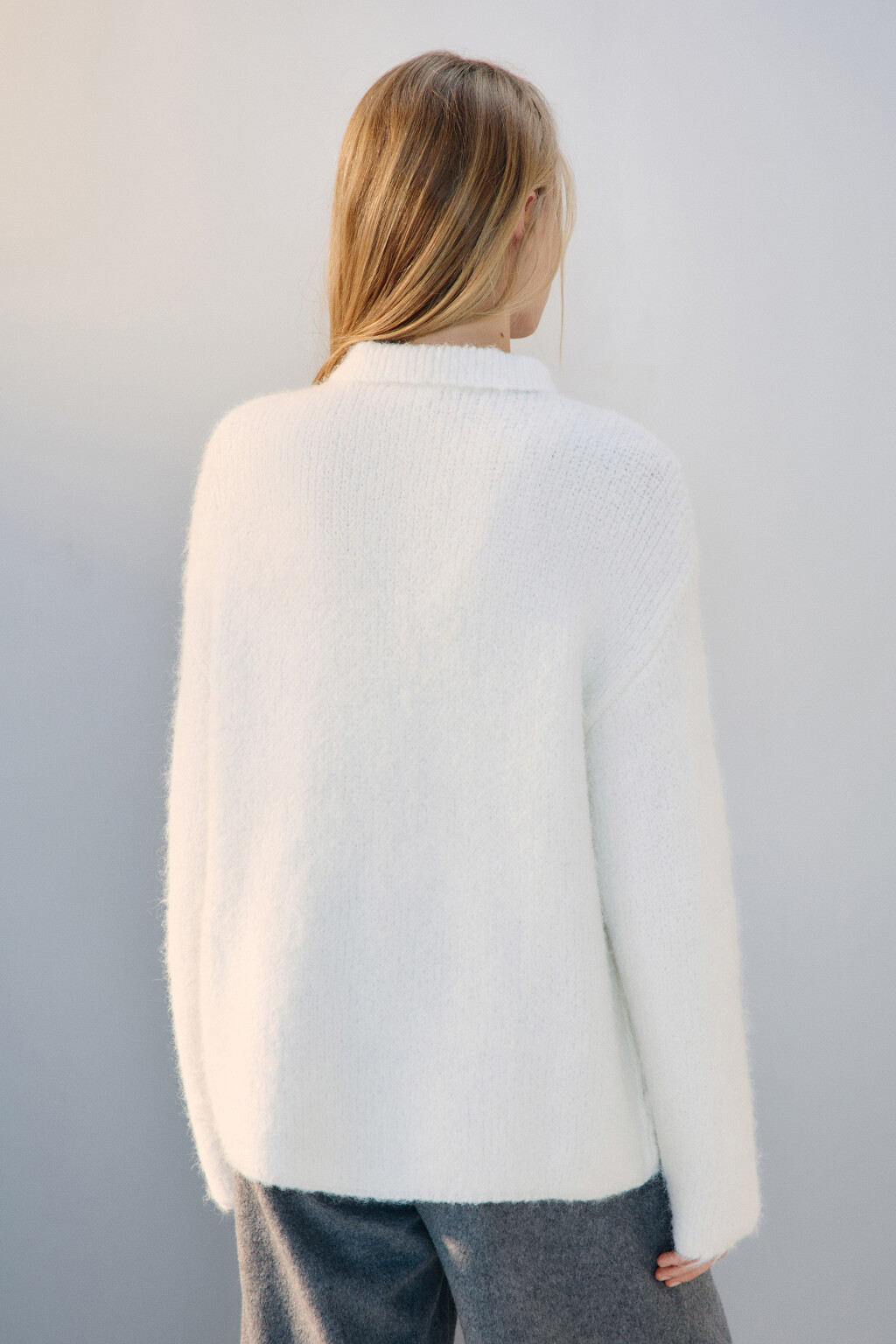 Кардиган на пуговицах с карманами - цвет молочный - 4