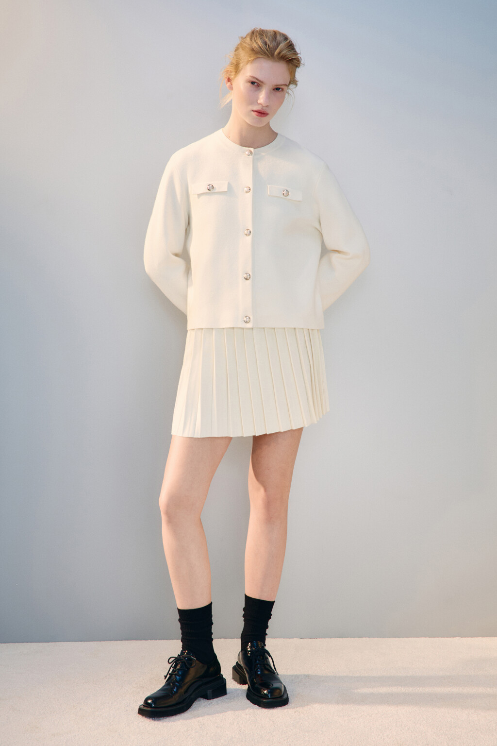 Кардиган жаккардовый на пуговицах - цвет молочный - 4