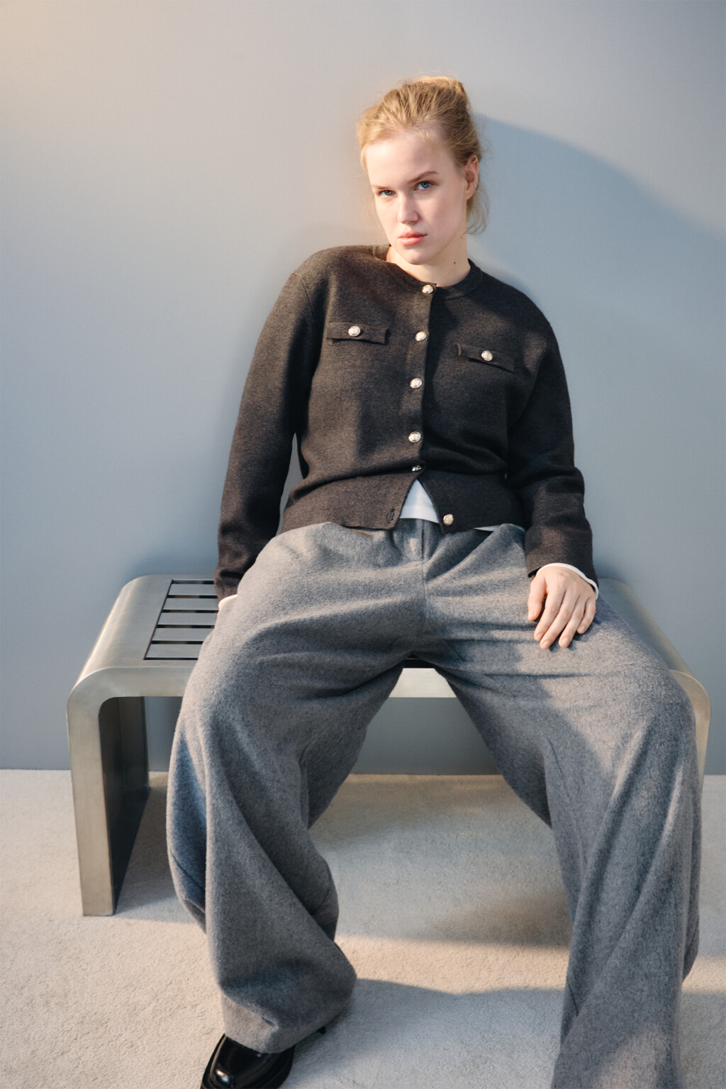 Кардиган жаккардовый на пуговицах - цвет серый - 2