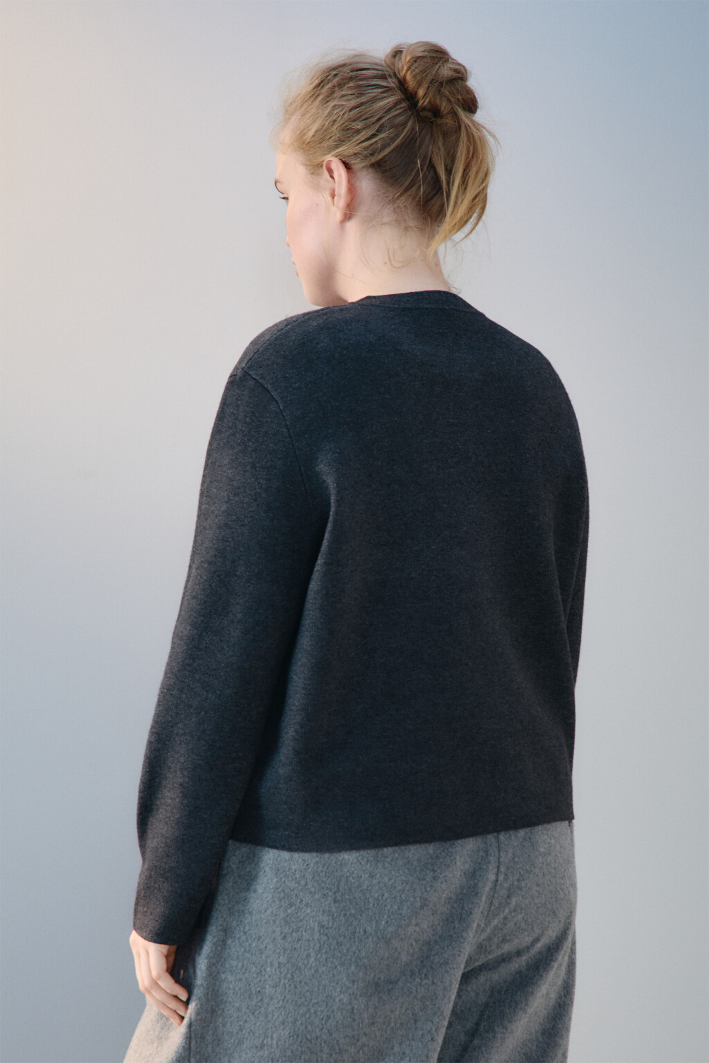 Кардиган жаккардовый на пуговицах - цвет серый - 4