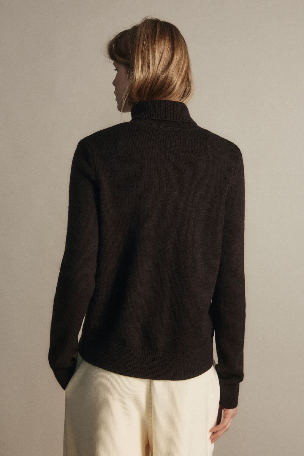 Кардиган укороченный со стойкой - цвет коричневый - 4