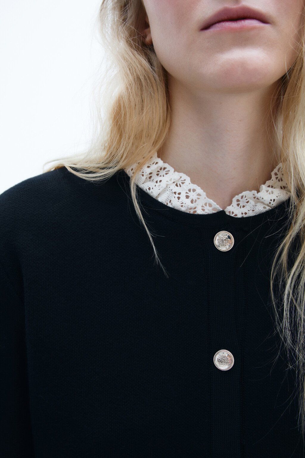 Кардиган-жакет с кружевной отделкой - цвет черный - 6