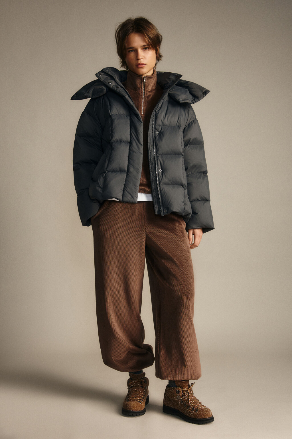 Пуховик на натуральном утеплителе - цвет серый - 5