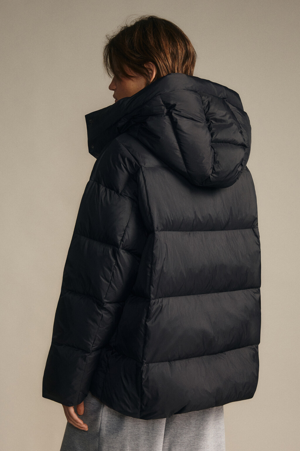 Пуховик на натуральном утеплителе - цвет черный - 3