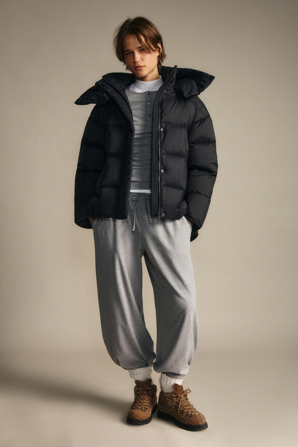 Пуховик на натуральном утеплителе - цвет черный - 4