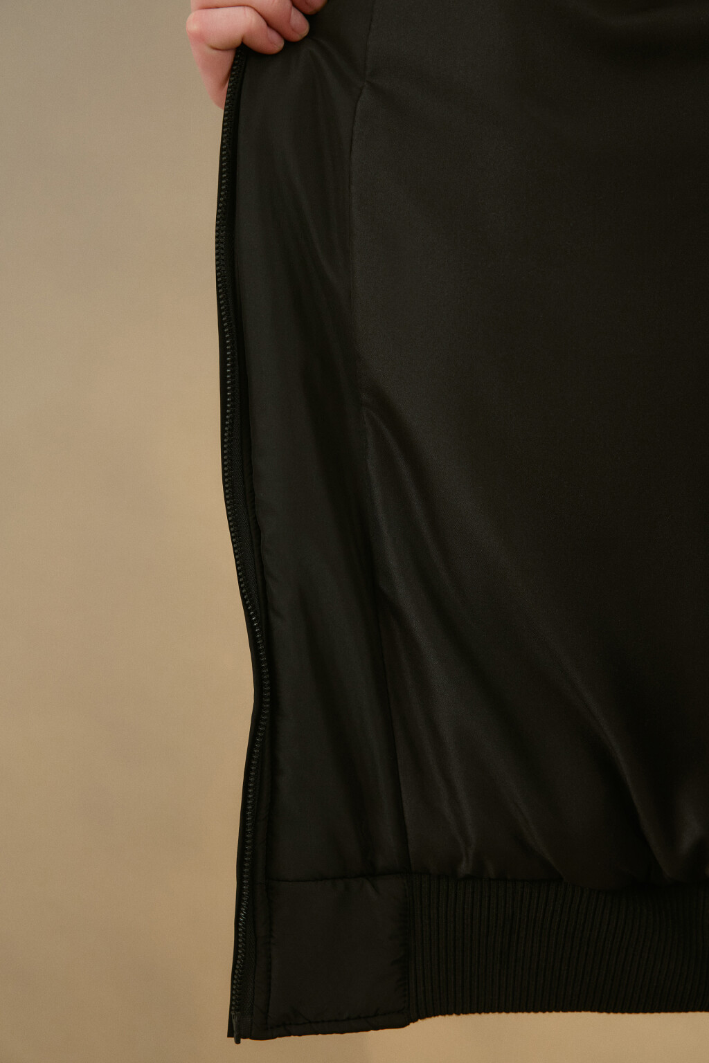Куртка-бомбер oversize с капюшоном - цвет черный - 8