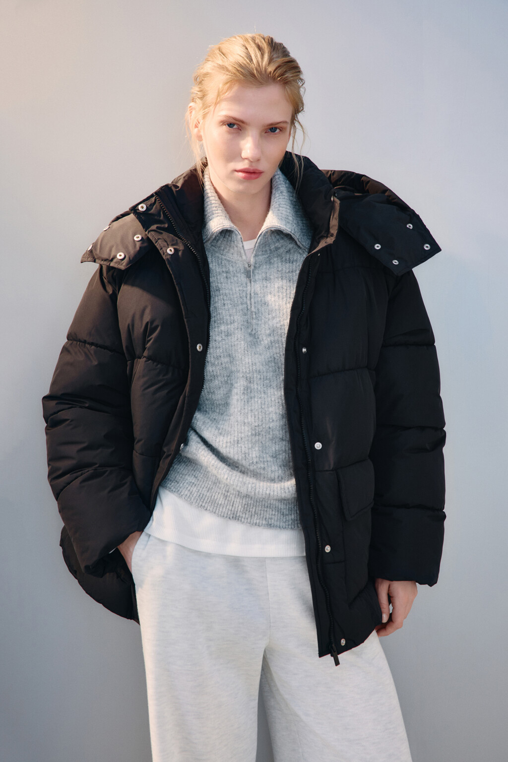 Куртка стеганая с капюшоном - цвет черный - 1