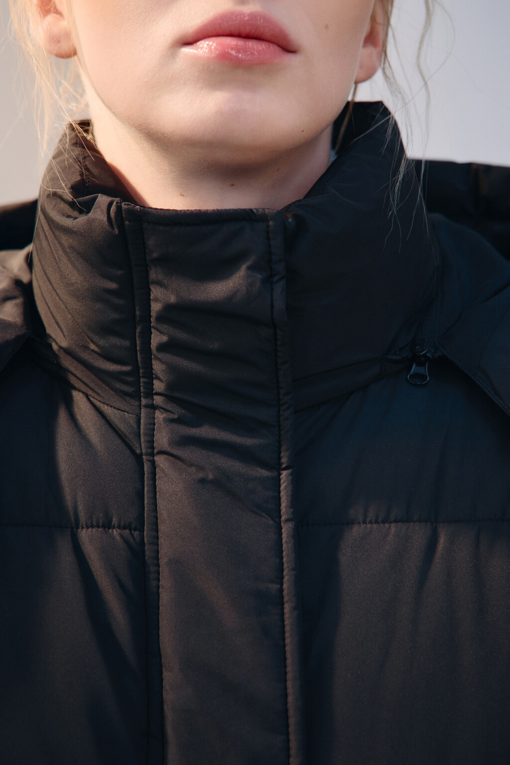 Куртка стеганая с капюшоном - цвет черный - 5