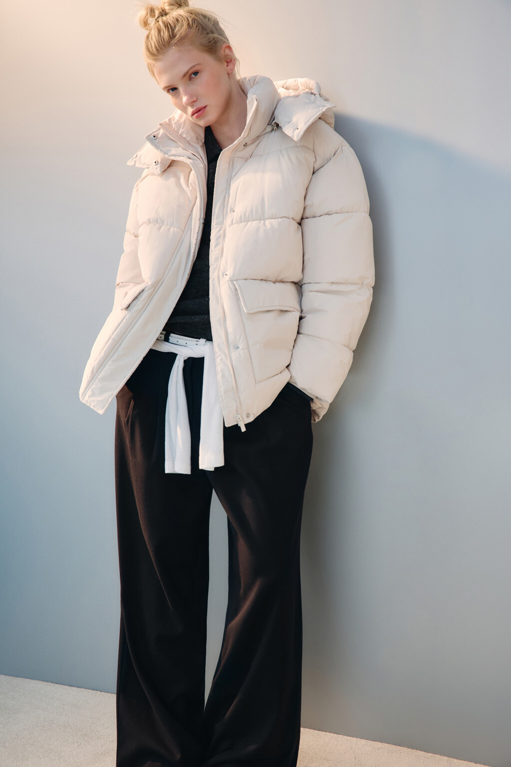 Куртка стеганая с капюшоном - цвет молочный - 2