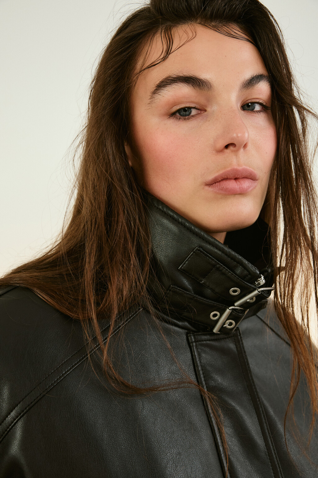 Куртка-бомбер с теплой подкладкой - цвет черный - 6