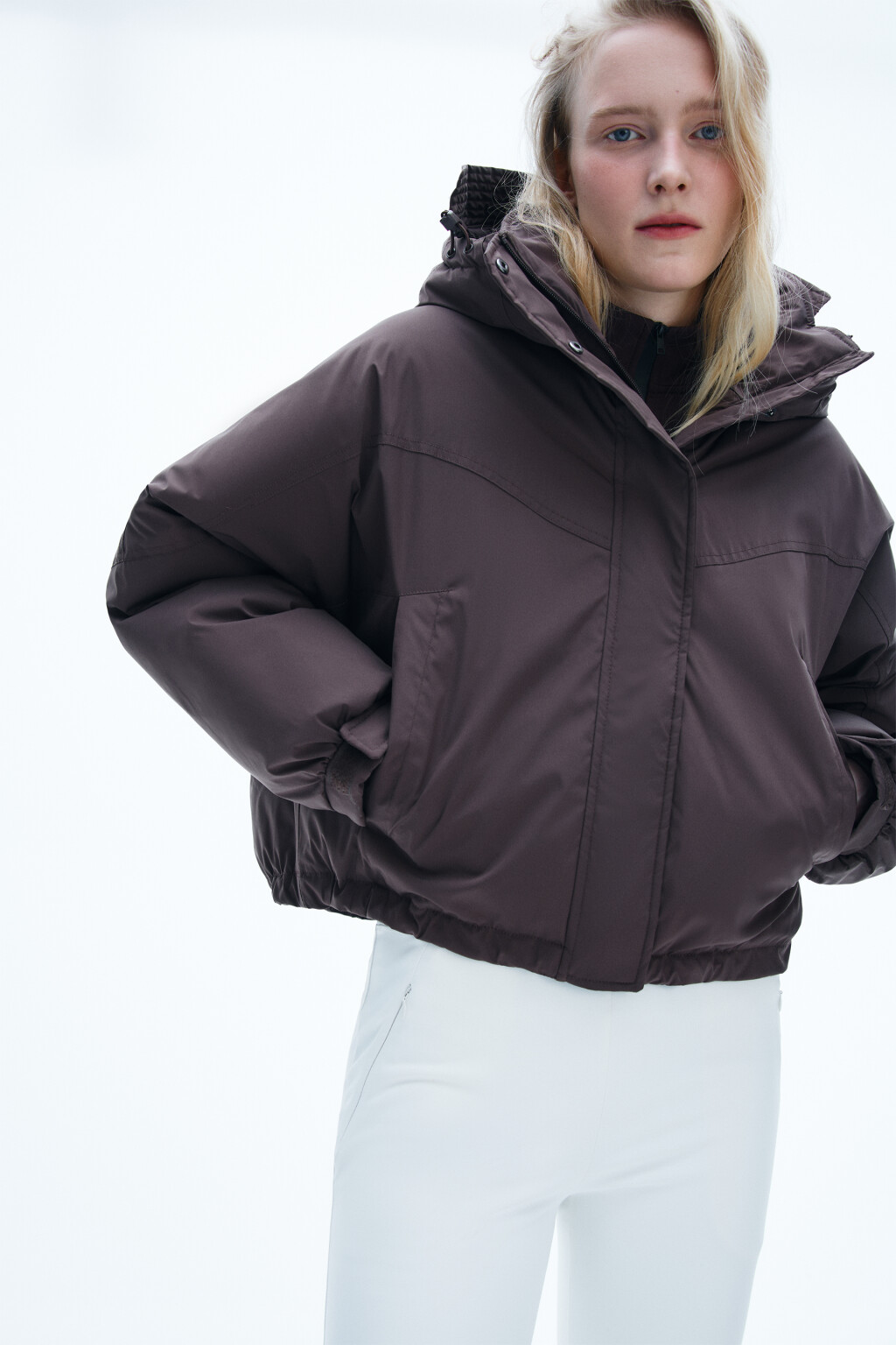 Куртка короткая с капюшоном - цвет коричневый - 1