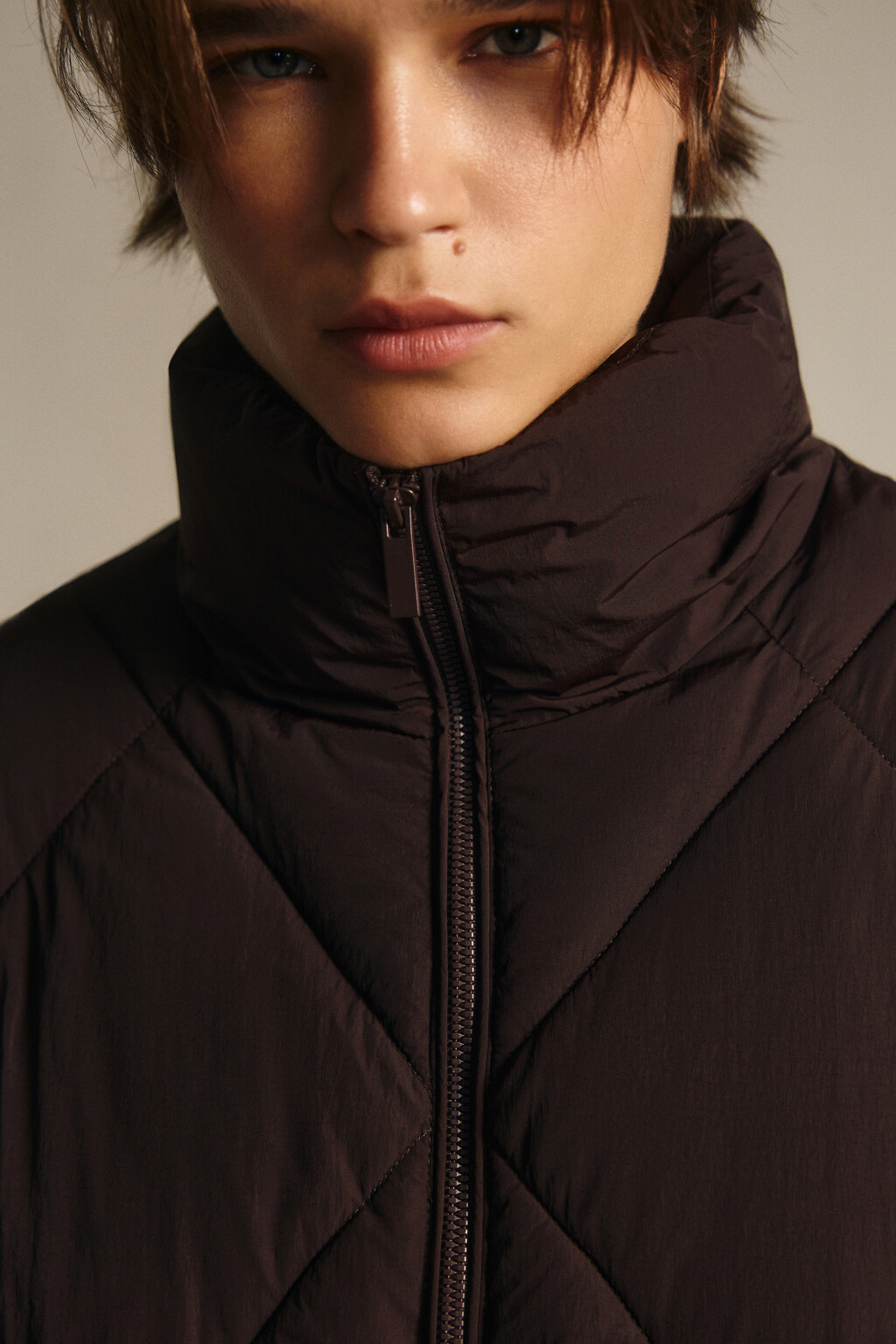 Куртка стеганая со стойкой - цвет коричневый - 5