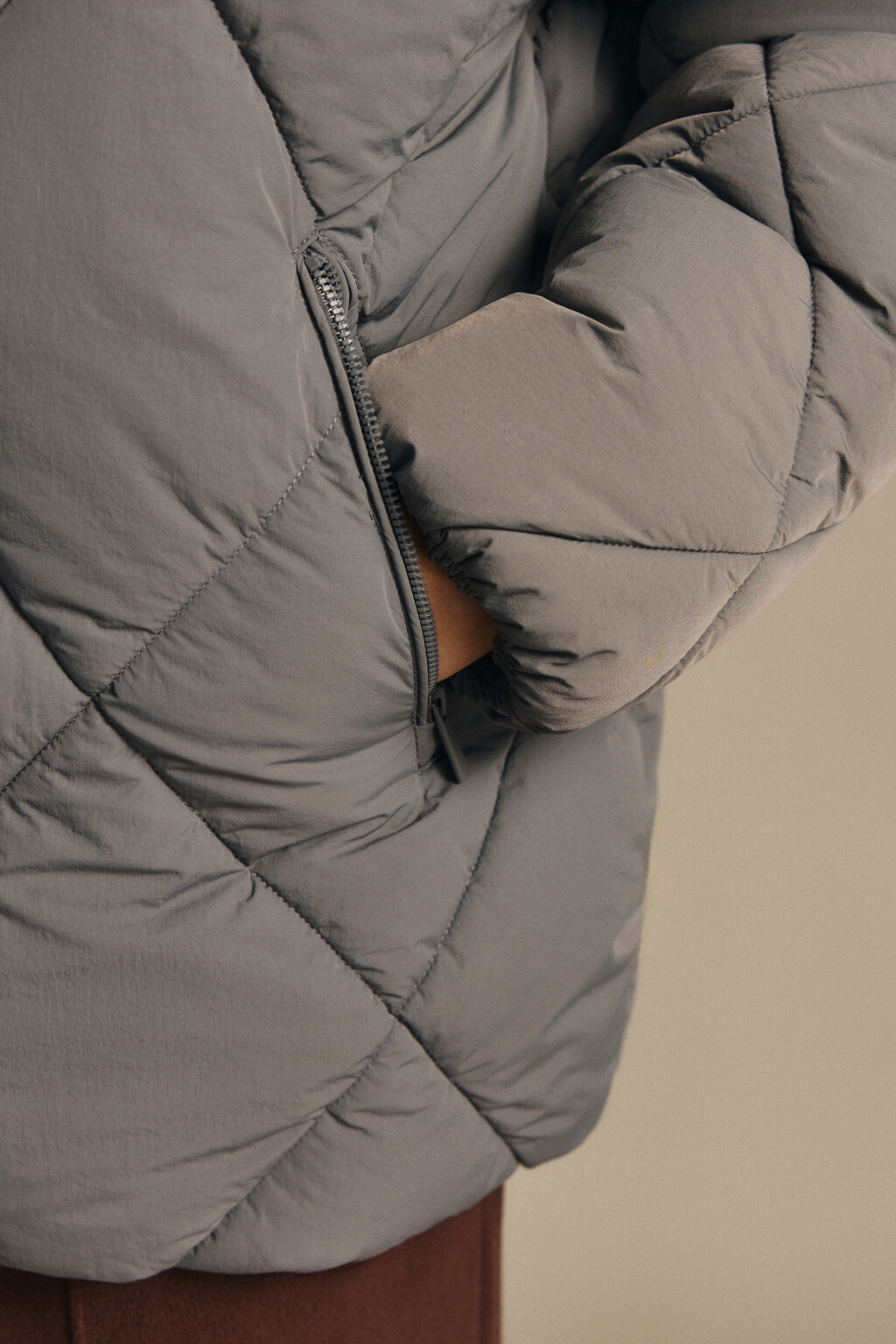 Куртка стеганая со стойкой - цвет серый - 6