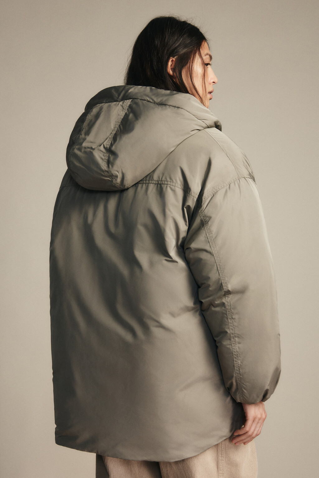 Куртка на утеплителе с капюшоном - цвет зеленый - 3