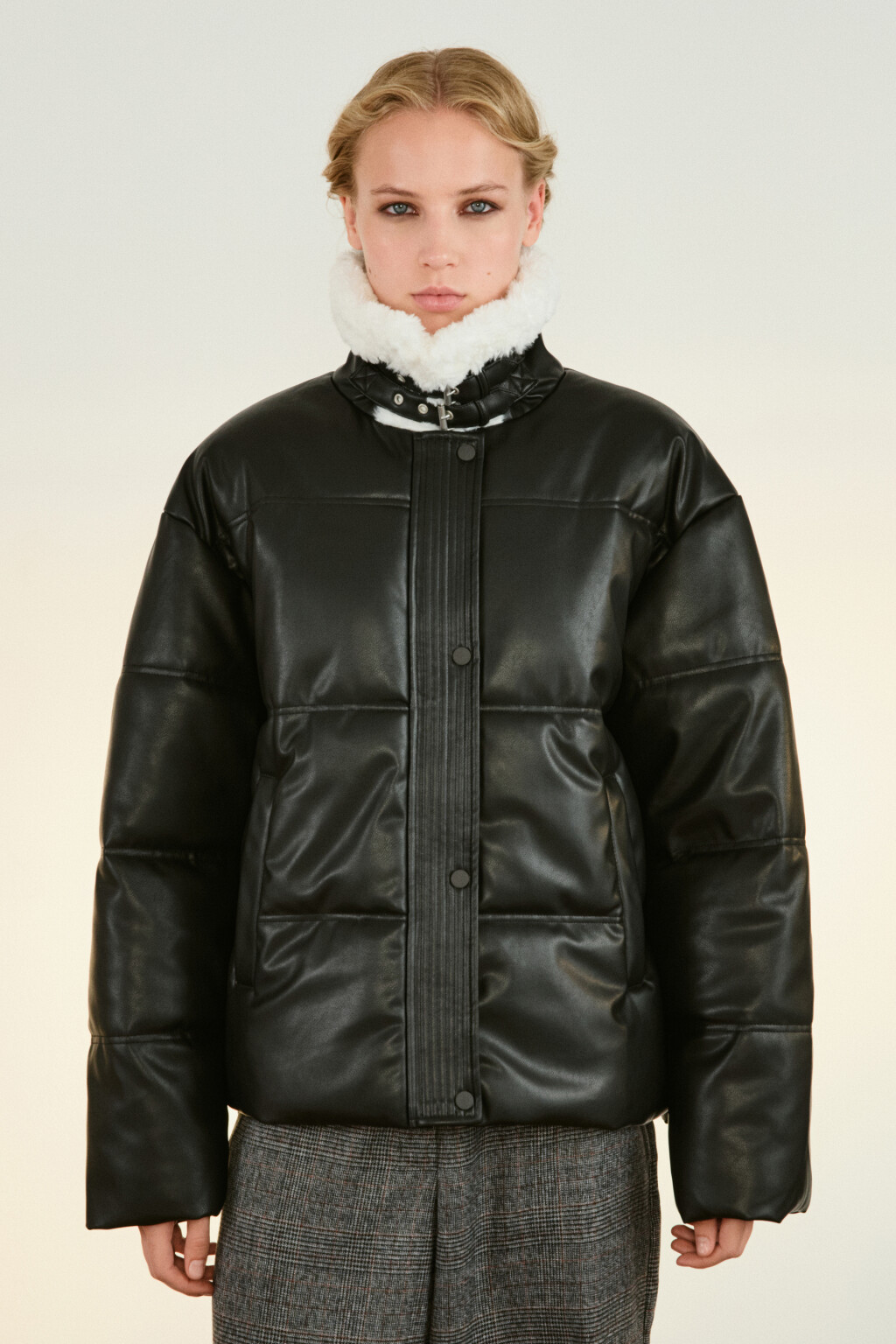 Куртка стеганая с воротником-авиатор - цвет черный - 2
